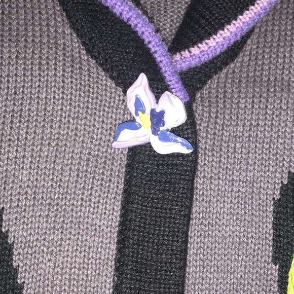 Storybrook Knits Iris Floral Cardigan Sweater Size Small Gray, Black, & Purple - Picture 8 of 8